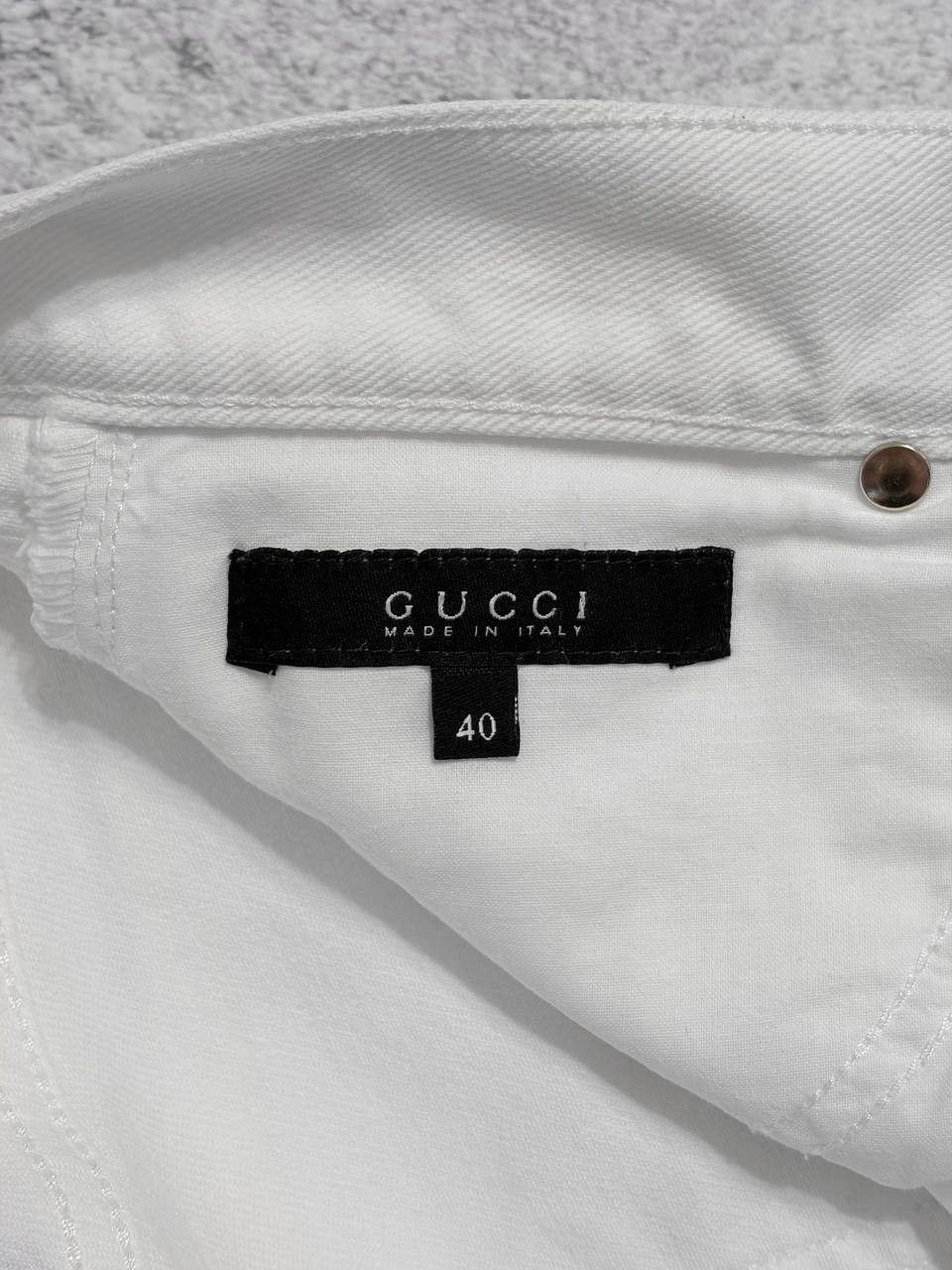 Gucci Vintage Gucci Tom Ford Era Flared Jeans Gold Horsebit Detail Size 27" / US 4 / IT 40 - 13 Thumbnail