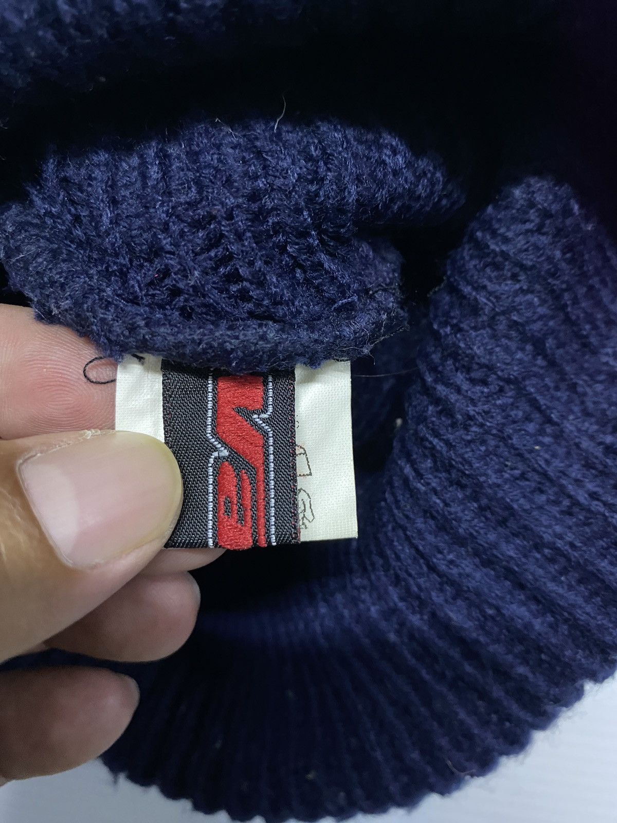Vans Vans Embroidery Knitted Beanie Hat Size ONE SIZE - 4 Thumbnail
