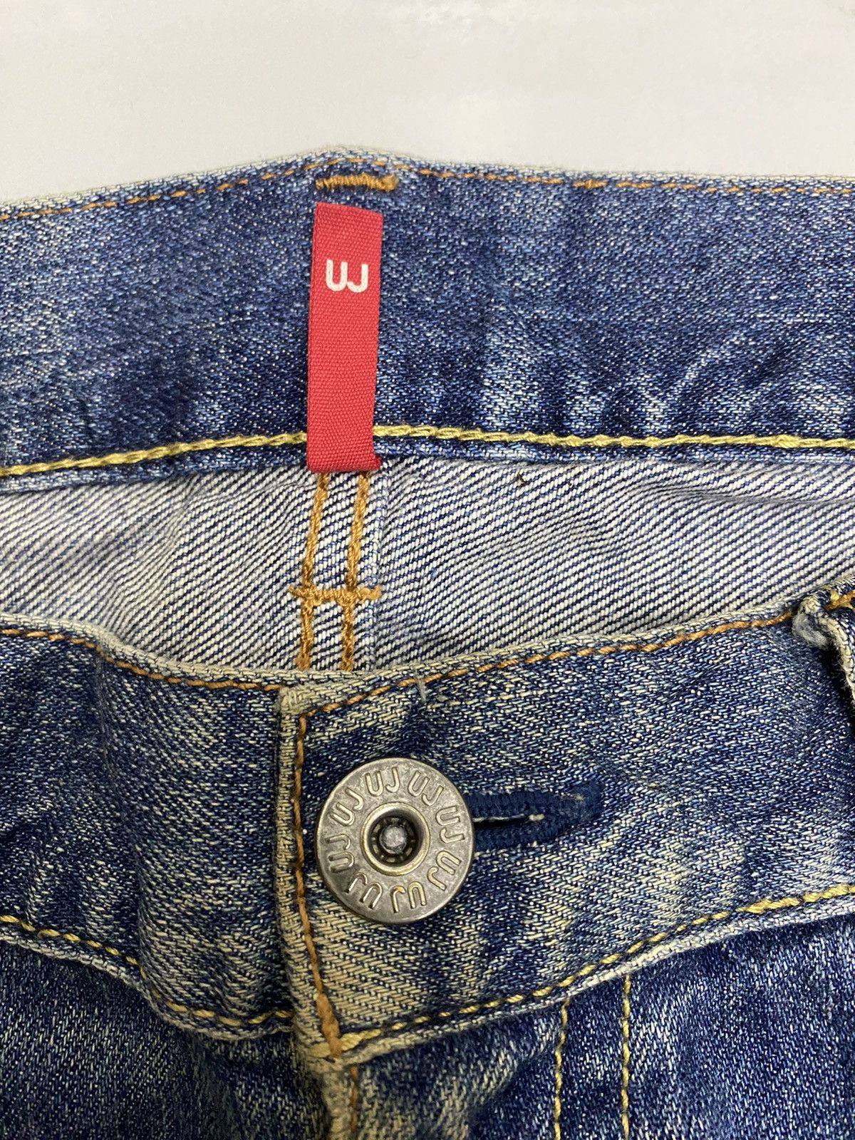 Japanese Brand × Jun Takahashi × Uniqlo VINTAGE UNIQLO JAPAN DISTRESSED DENIM JEANS HYPE Size US 33 - 7 Thumbnail