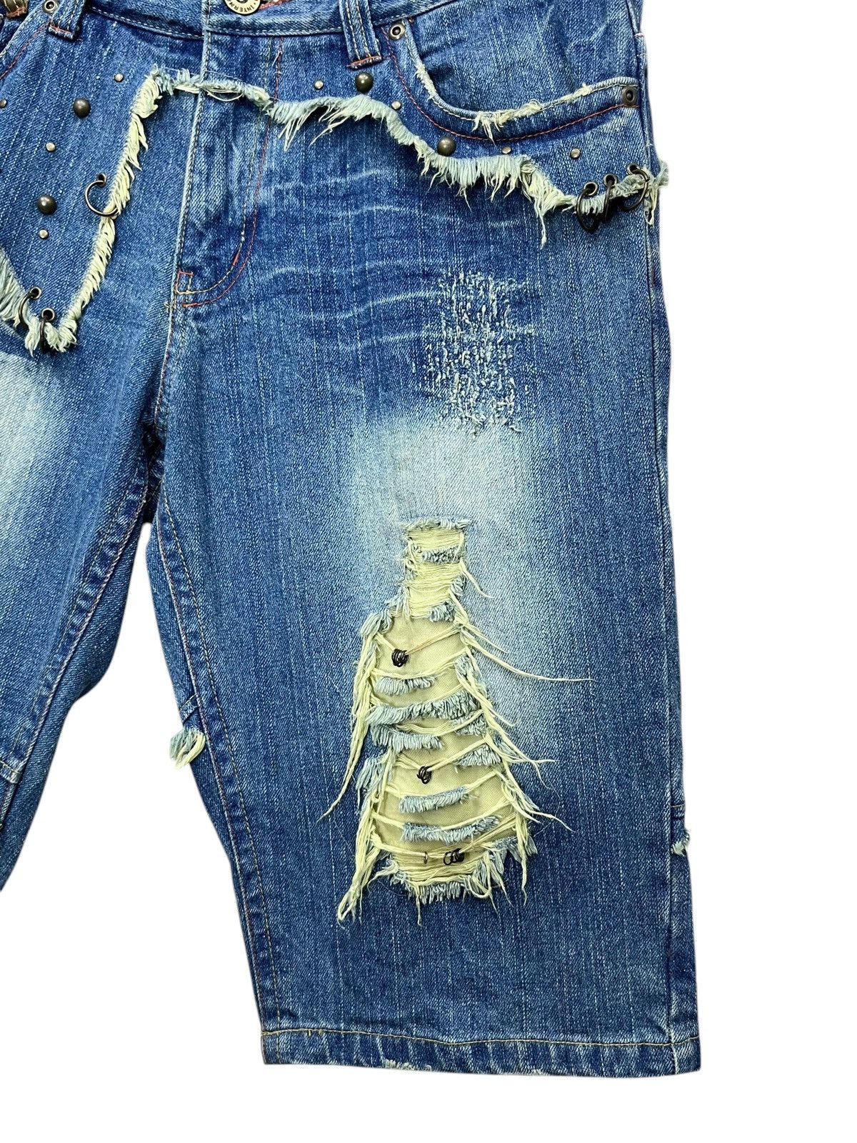 Grunt Style 🔥Grunge Studded Frayed Spliced Piercing Ripped Denim Shorts Size US 32 / EU 48 - 7 Thumbnail