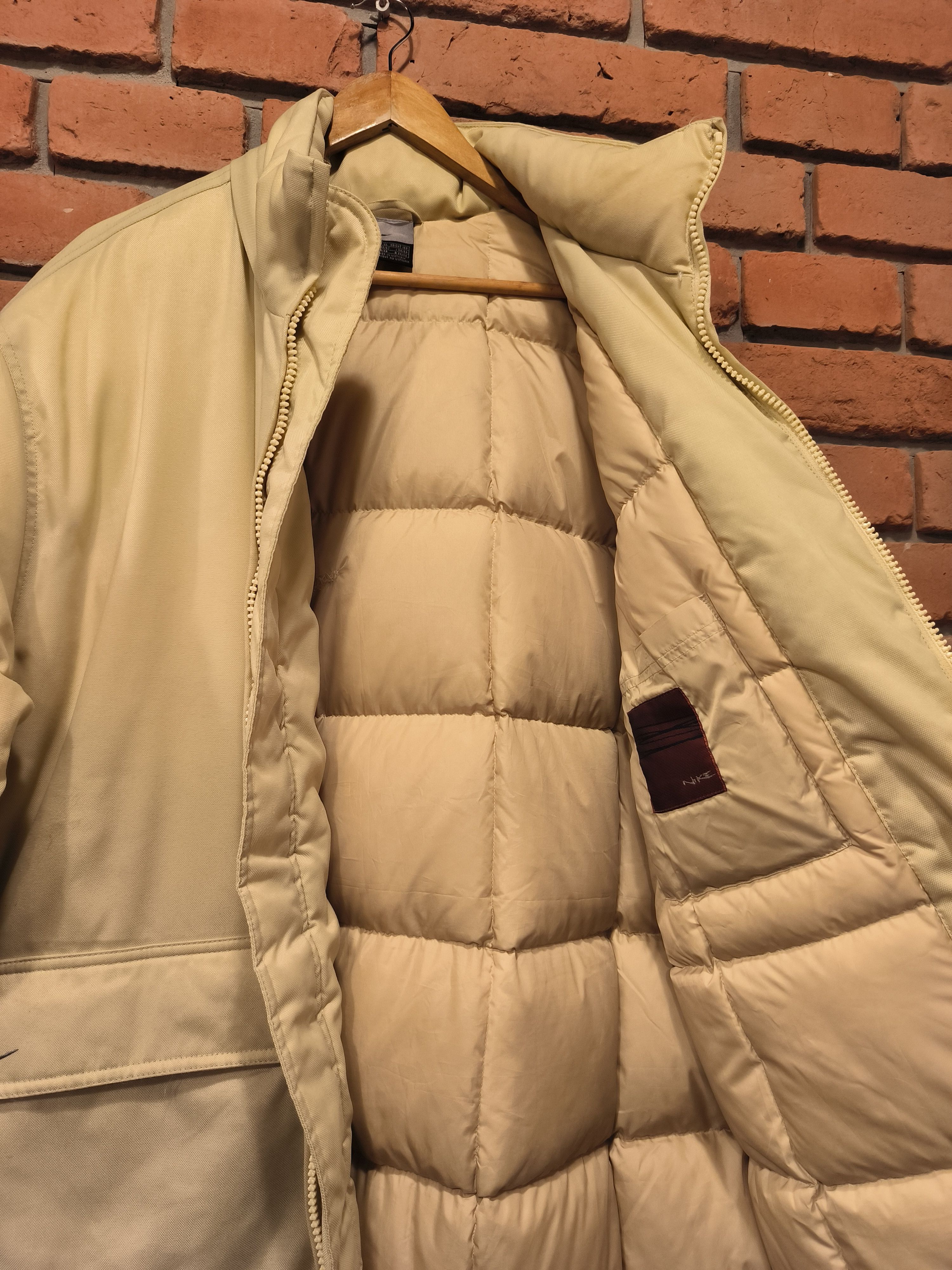 Nike × Vintage Vintage Nike Parka Puffer Jacket 00s Beige Logo Coat Size US XL / EU 56 / 4 - 4 Thumbnail