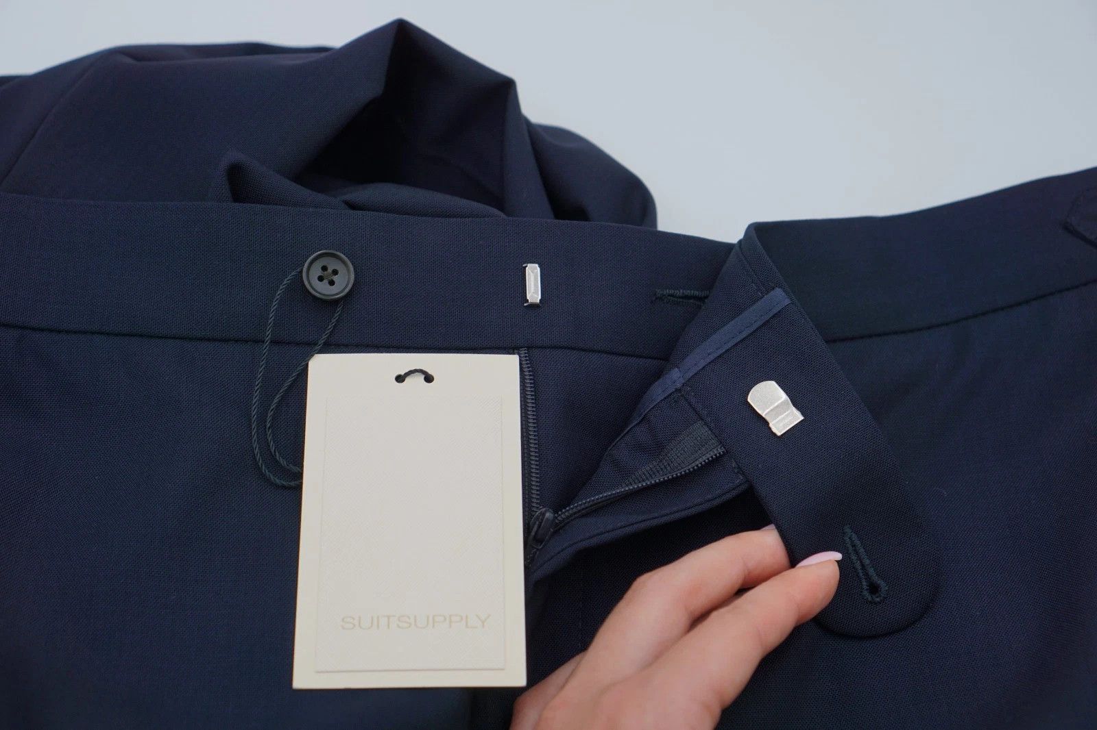 Suitsupply Men Suitsupply Pants Navy Blue Wool Traveller 106 UK/US46L Size 46L - 3 Thumbnail