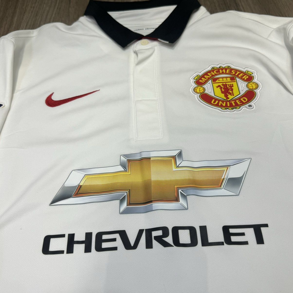 Nike Manchester united 14/15 away shirt #5 Marcos rojo Size US L / EU 52-54 / 3 - 3 Thumbnail