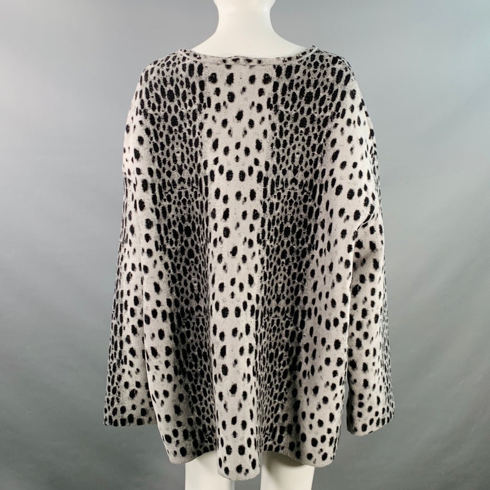 Alaia ALAIA Size 8 Grey Black Viscose Blend Animal Print Sweater Size M / US 6-8 / IT 42-44 - 4 Thumbnail