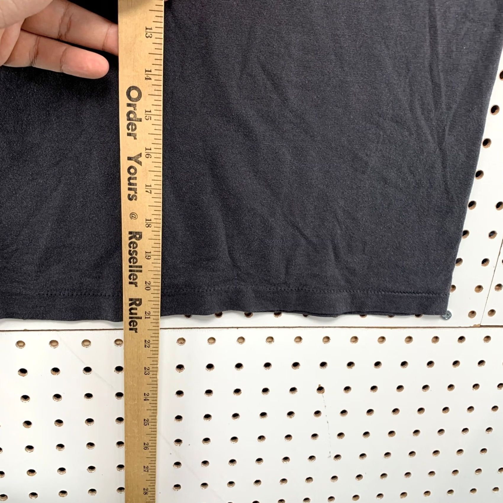 Vintage VINTAGE WWF WrestleMania 2 Tank Top Mens XL Black Muscle Tee Sleeveless Graphic Tee 80s Size US XL / EU 56 / 4 - 7 Thumbnail