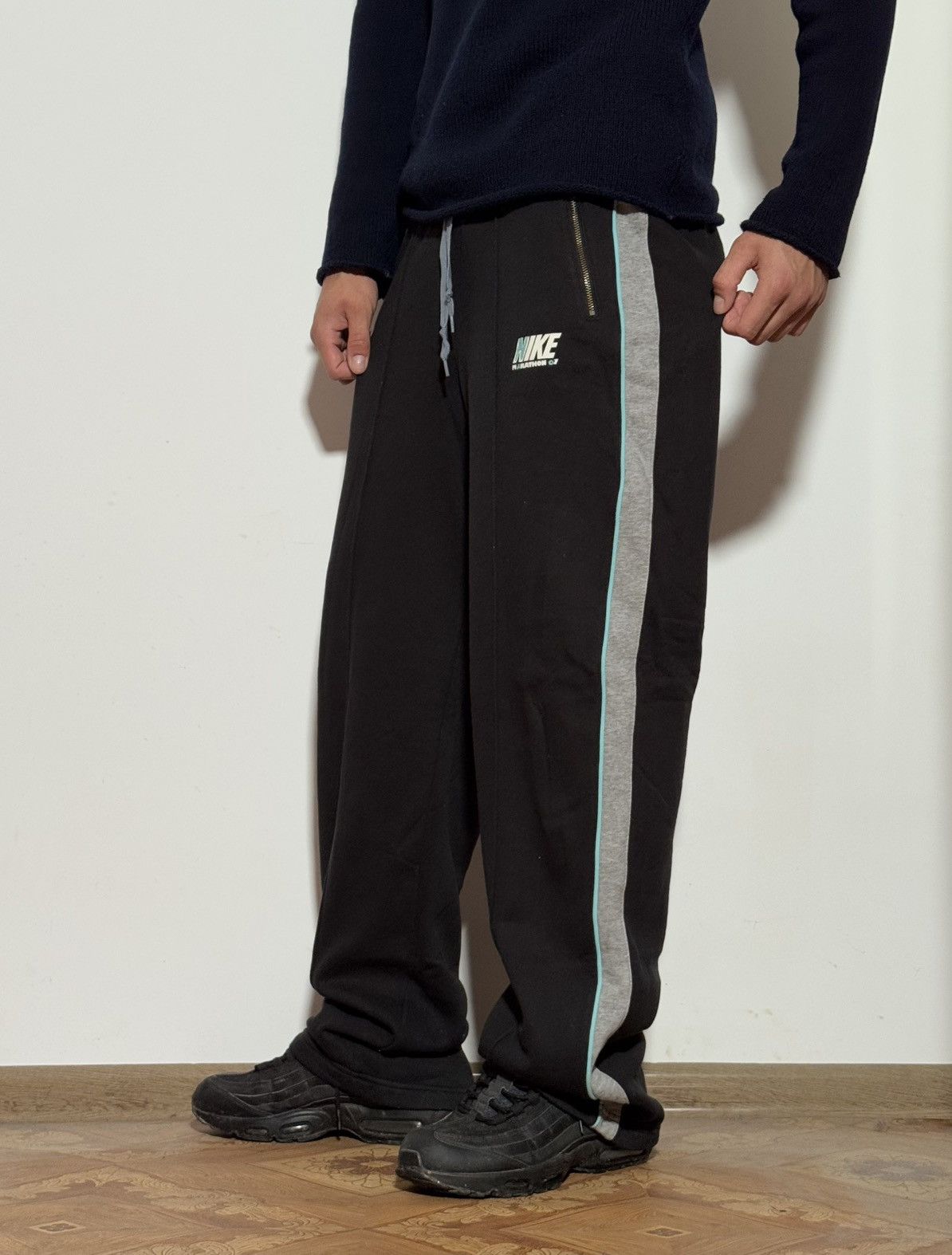 Nike Vintage Nike Marathon 07 Sweatpants Size US 32 / EU 48 - 2 Thumbnail