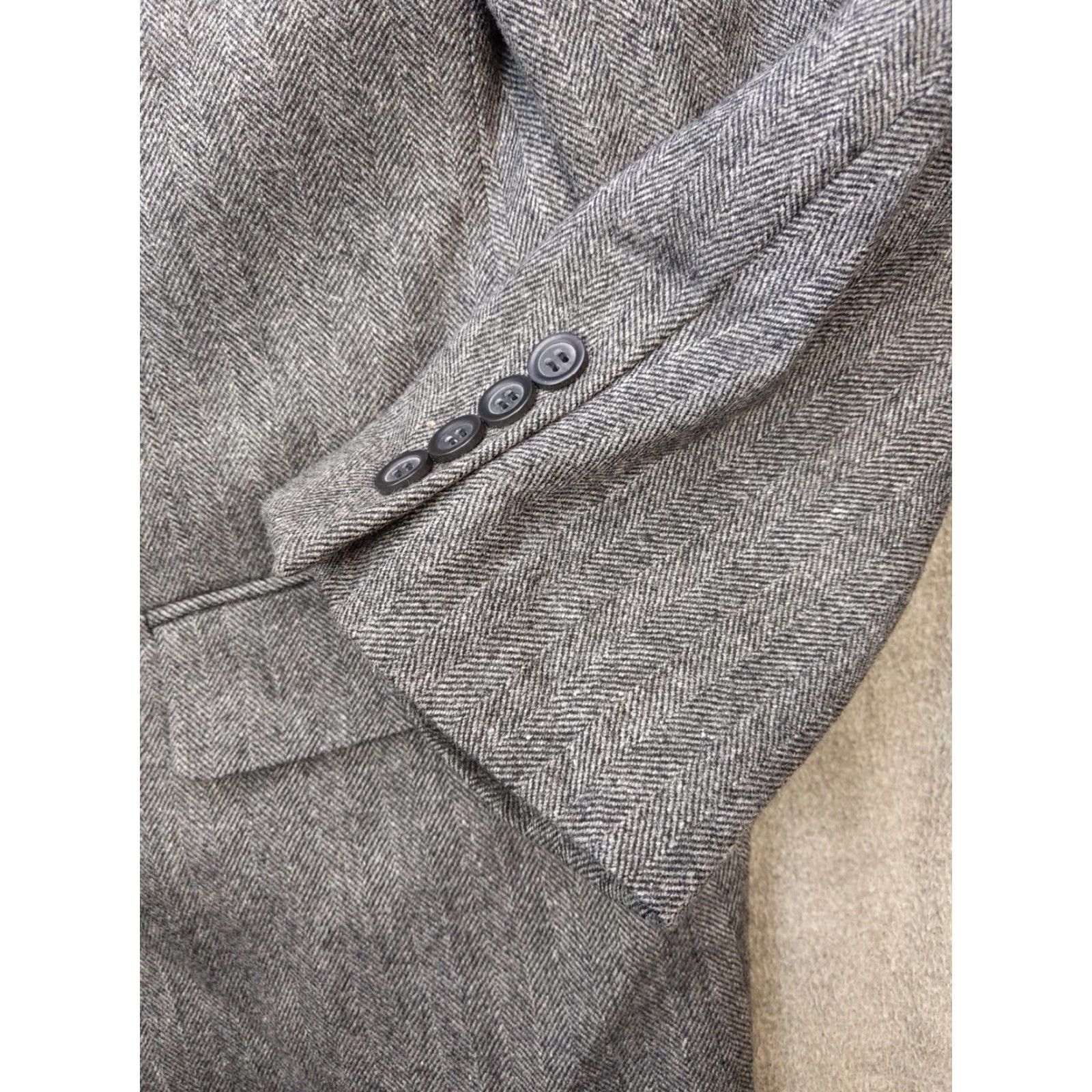 Vintage Chereskin Blazer Mens 44R Gray Herringbone Wool Silk Cashmere Sport Coat Jacket Size 44R - 2 Thumbnail