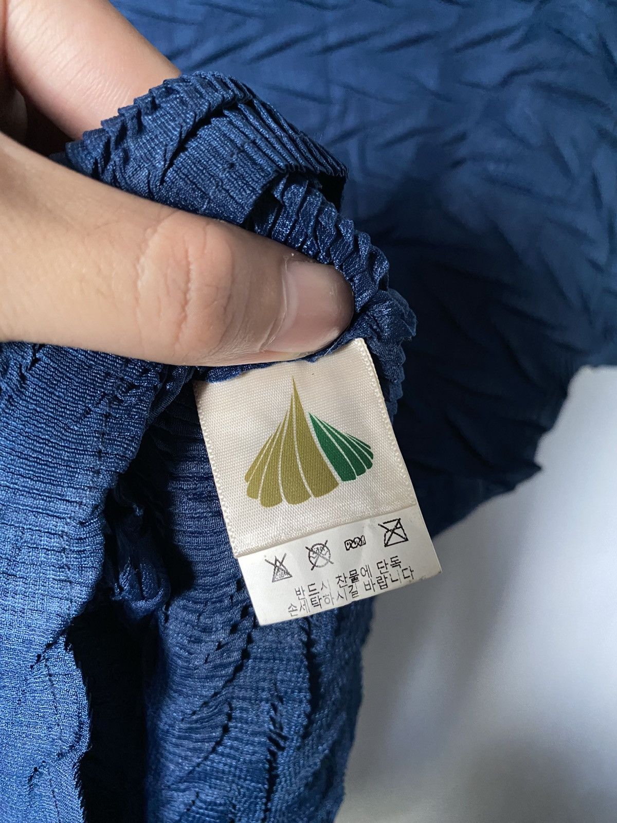 Issey Miyake × Japanese Brand × Yohji Yamamoto Pleatsme Pleated Neck Top Issey Style Size ONE SIZE - 4 Thumbnail
