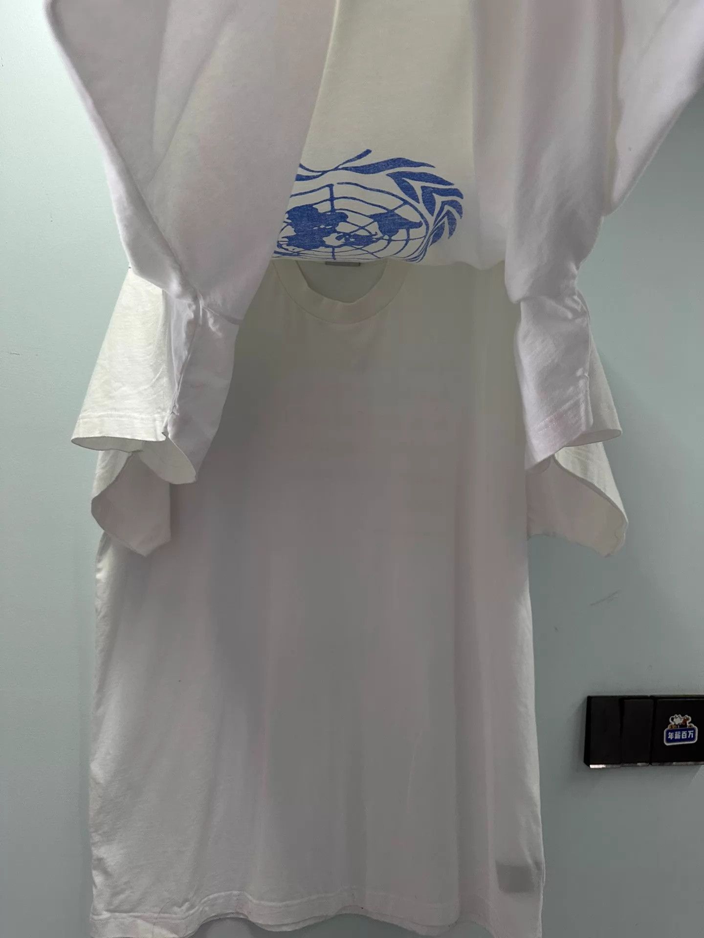 Vetements Vetements two-in-one oversized short sleeve tee Size US M / EU 48-50 / 2 - 4 Thumbnail