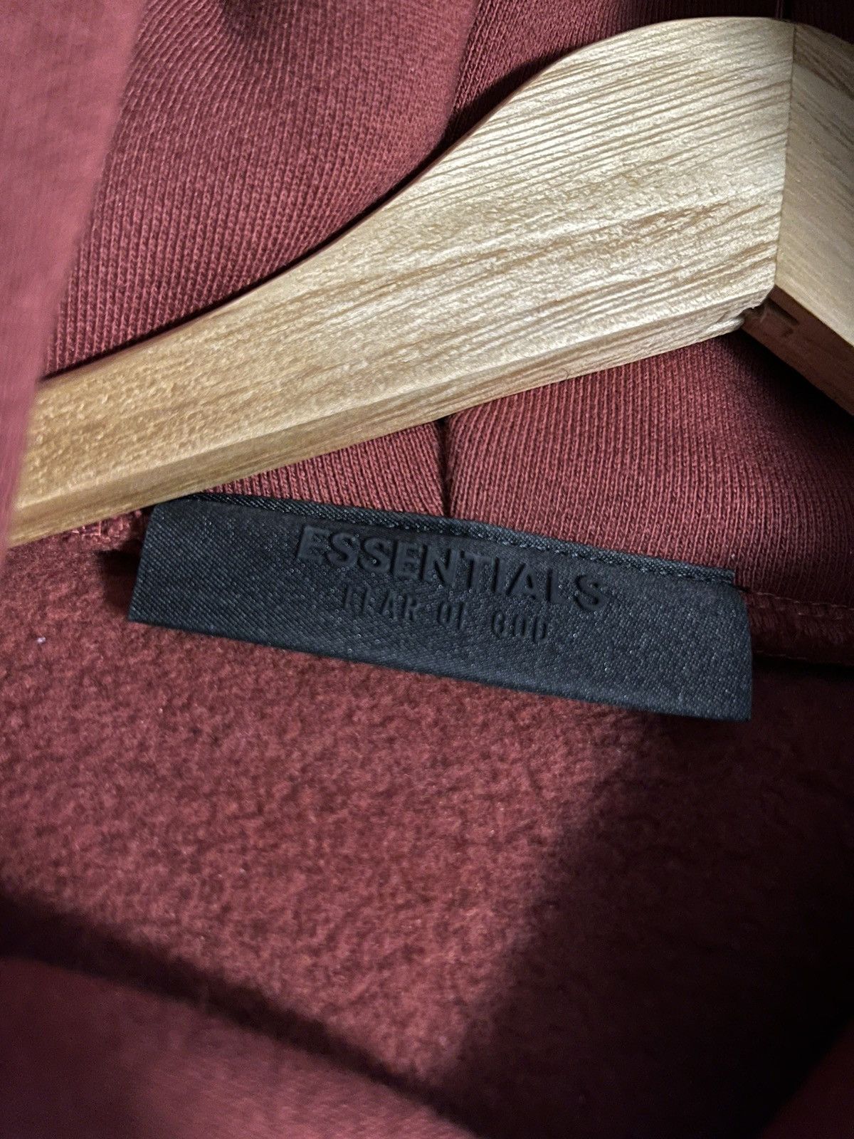 Essentials Fear of God Essentials Crimson Hoodie Size US L / EU 52-54 / 3 - 4 Thumbnail