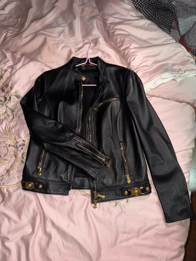 Versace Versace Motorcycle leather coat Size XS / US 0-2 / IT 36-38 - 2 Thumbnail
