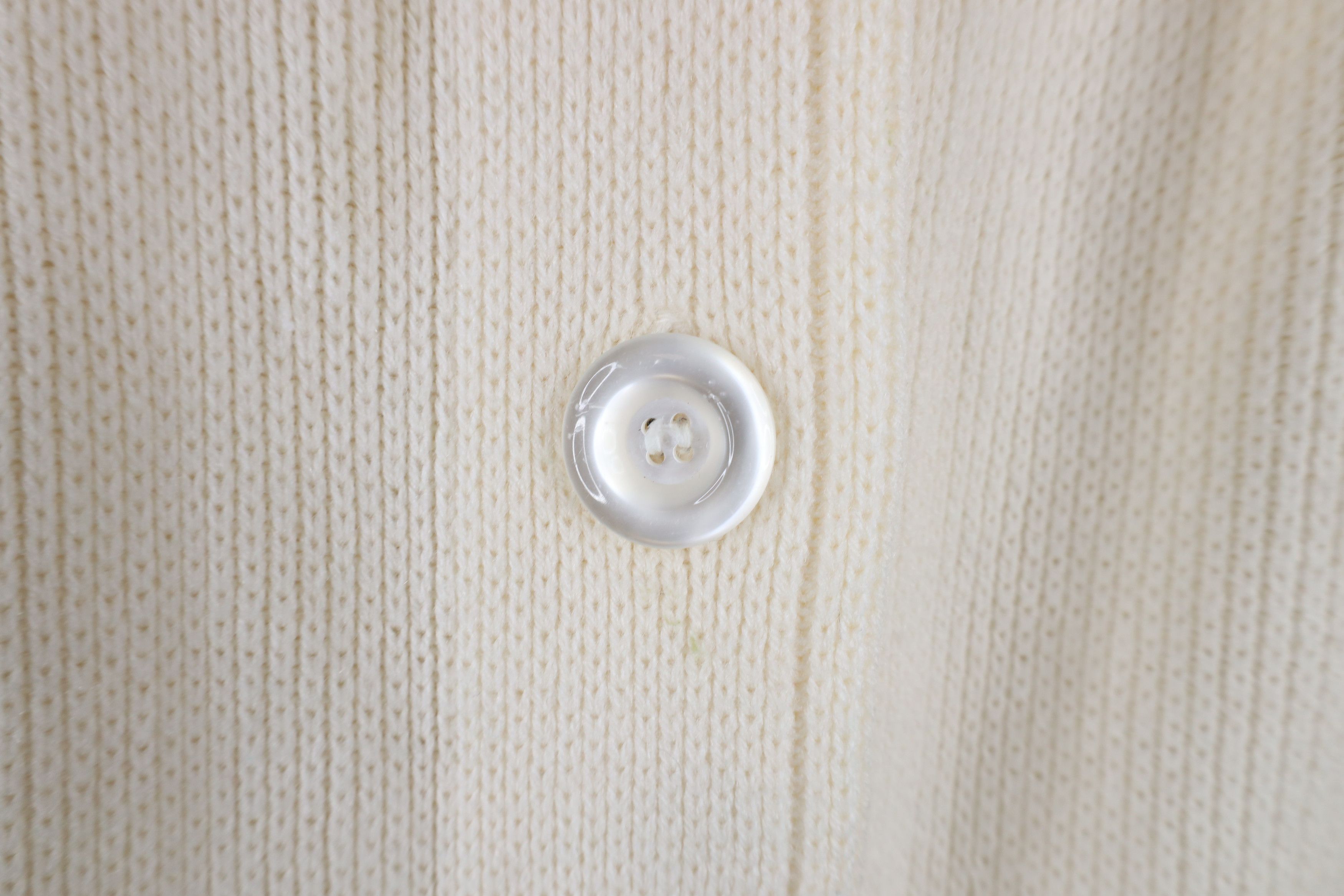 Vintage Vintage 60s 70s Streetwear Knit Cardigan Sweater Cream Size XL / US 12-14 / IT 48-50 - 9 Thumbnail