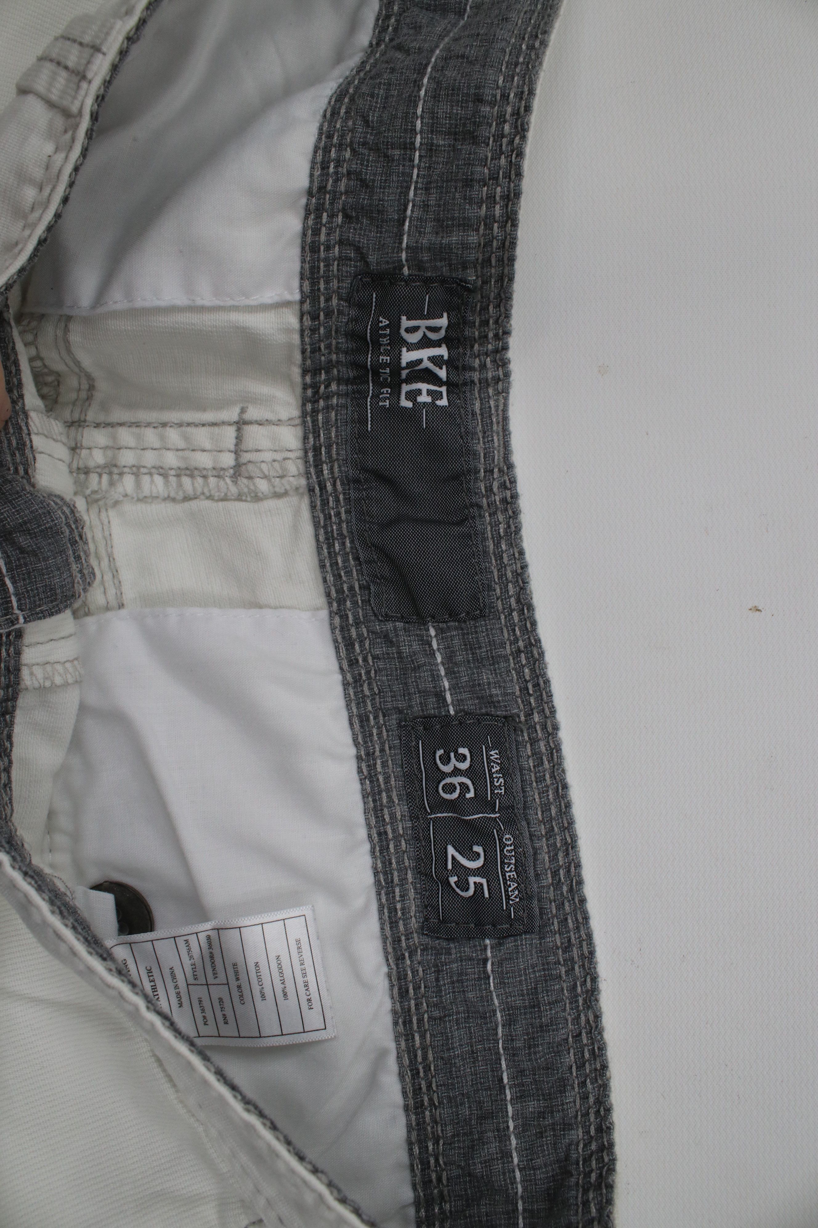 Vintage Buckle BKE Fit Baggy Ribbed Cargo Shorts White Cotton Size US 36 / EU 52 - 6 Thumbnail