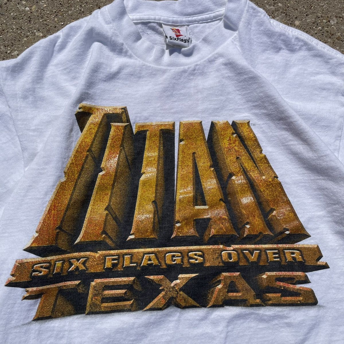 Other Vintage Six Flags Over Texas Titan Roller Coaster Tee M Size US M / EU 48-50 / 2 - 2 Thumbnail