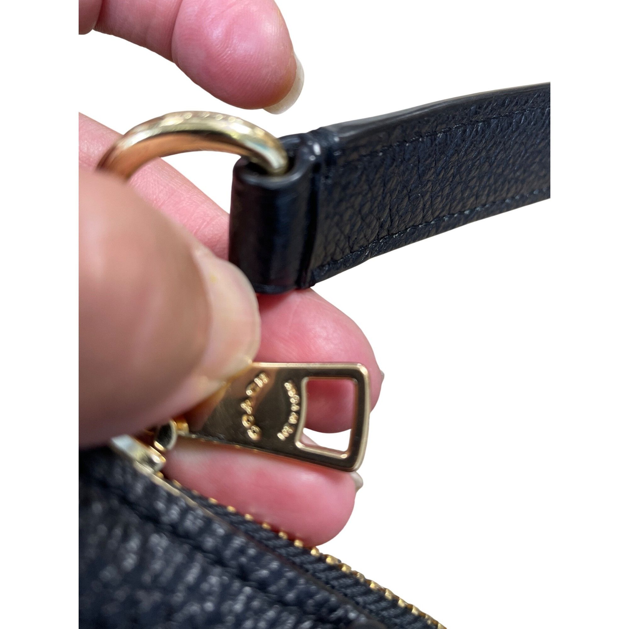 Coach Coach NY Marlon Black Leather pebbled Shoulder HandBag size Size ONE SIZE - 3 Thumbnail