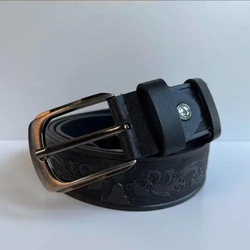 Designer × Japanese Brand Vintage American western bike tread look grunge black belt Size ONE SIZE - 1 Thumbnail