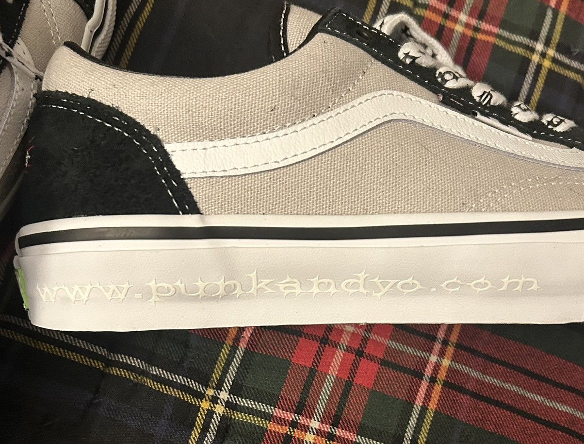 Punk and Yo PunkandYo Old Skool Vans Size US 9.5 / EU 42-43 - 8 Thumbnail
