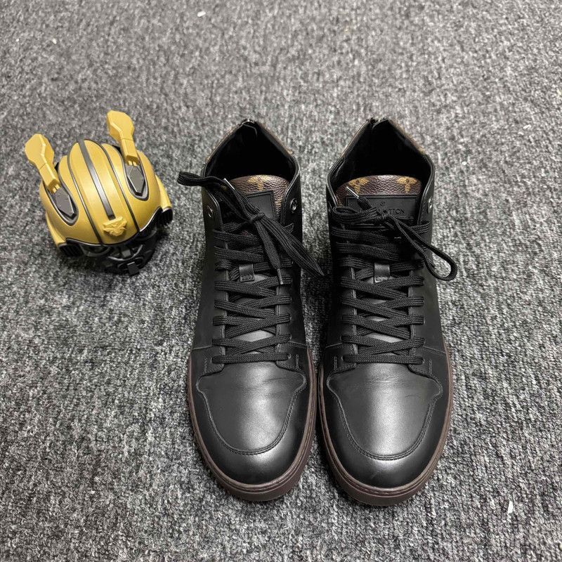 Louis Vuitton Louis Vuitton Black High-top Zip Leather Shoes - Size US 8.5 / EU 41-42 - 2 Thumbnail