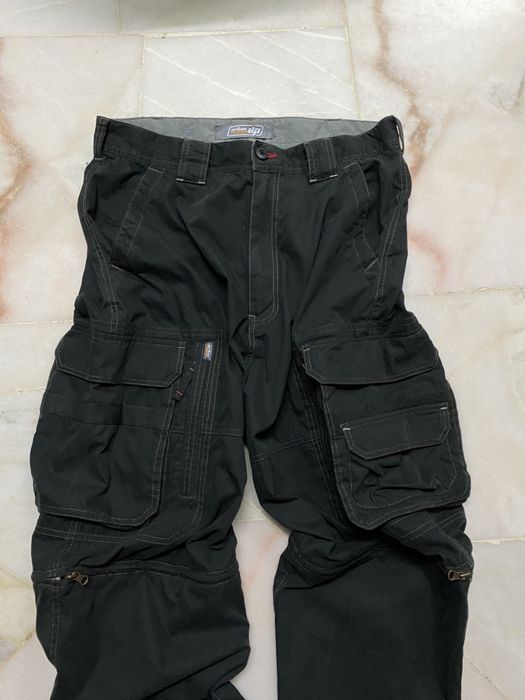 travis scott cargo pants black