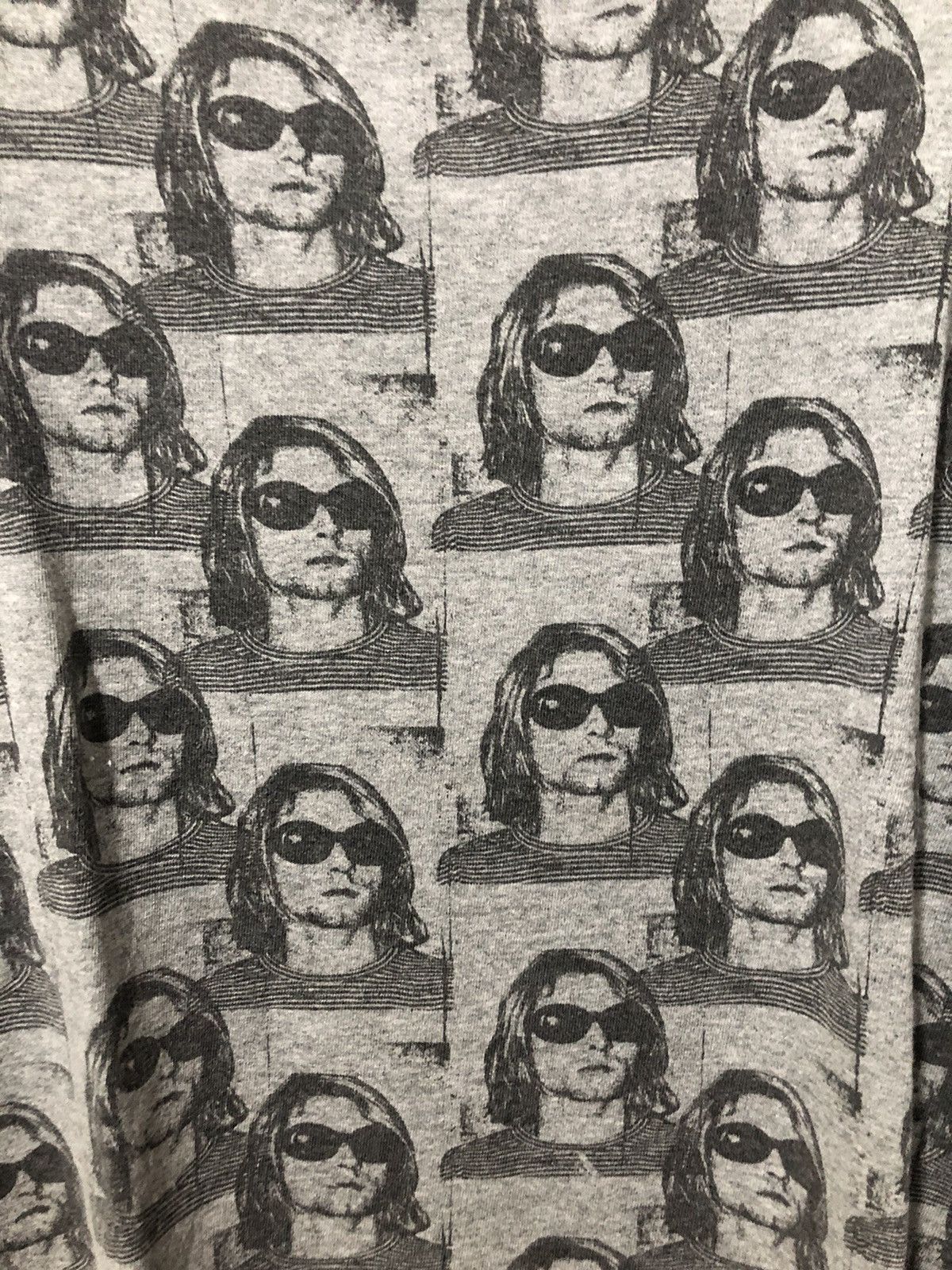Band Tees × Japanese Brand × Uniqlo Uniqlo X Kurt Cobain tee Size US M / EU 48-50 / 2 - 5 Thumbnail