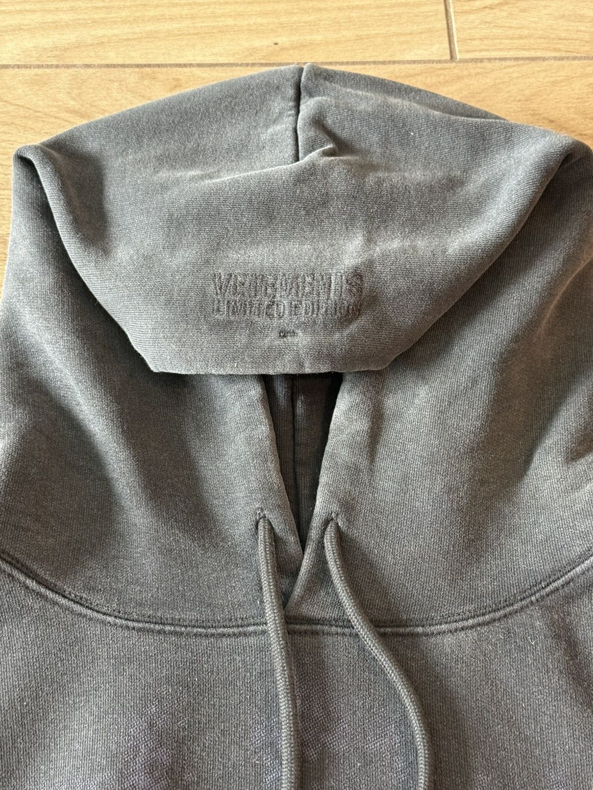 Vetements VETEMENTS I GOT LUCKY HOODIE Size US S / EU 44-46 / 1 - 3 Thumbnail