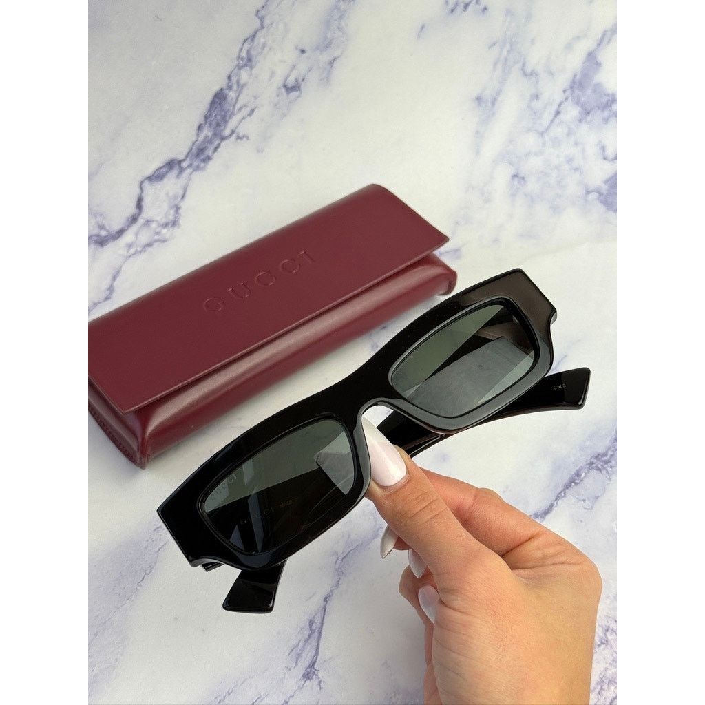 Gucci NEW Gucci GG1839S Miami Black Slim Unisex Logo Sunglasses Size ONE SIZE - 9 Thumbnail