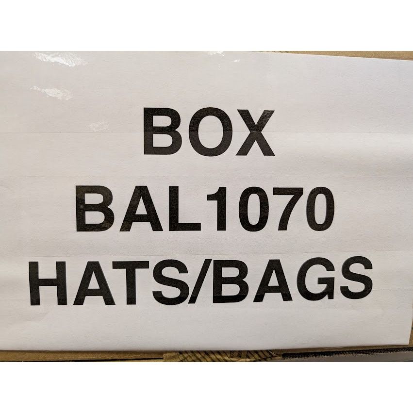 Balenciaga o1rshd1 Q:3 / Size:L/ Tracksuit Hat / Cap in White/Black/Red Size ONE SIZE - 19 Thumbnail