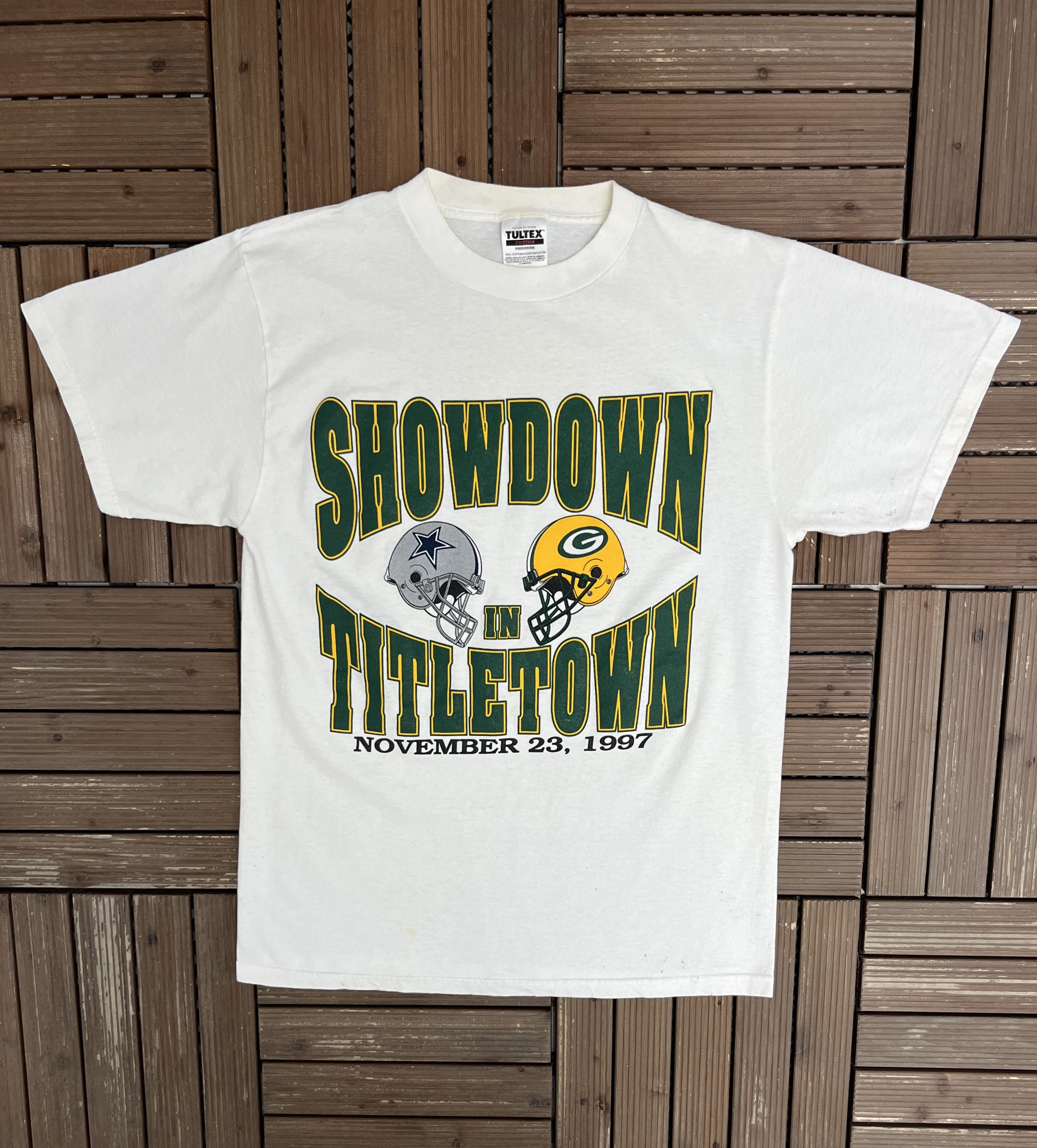Green Bay Packers Showdown In Titletown Vintage T-Shirt Tee