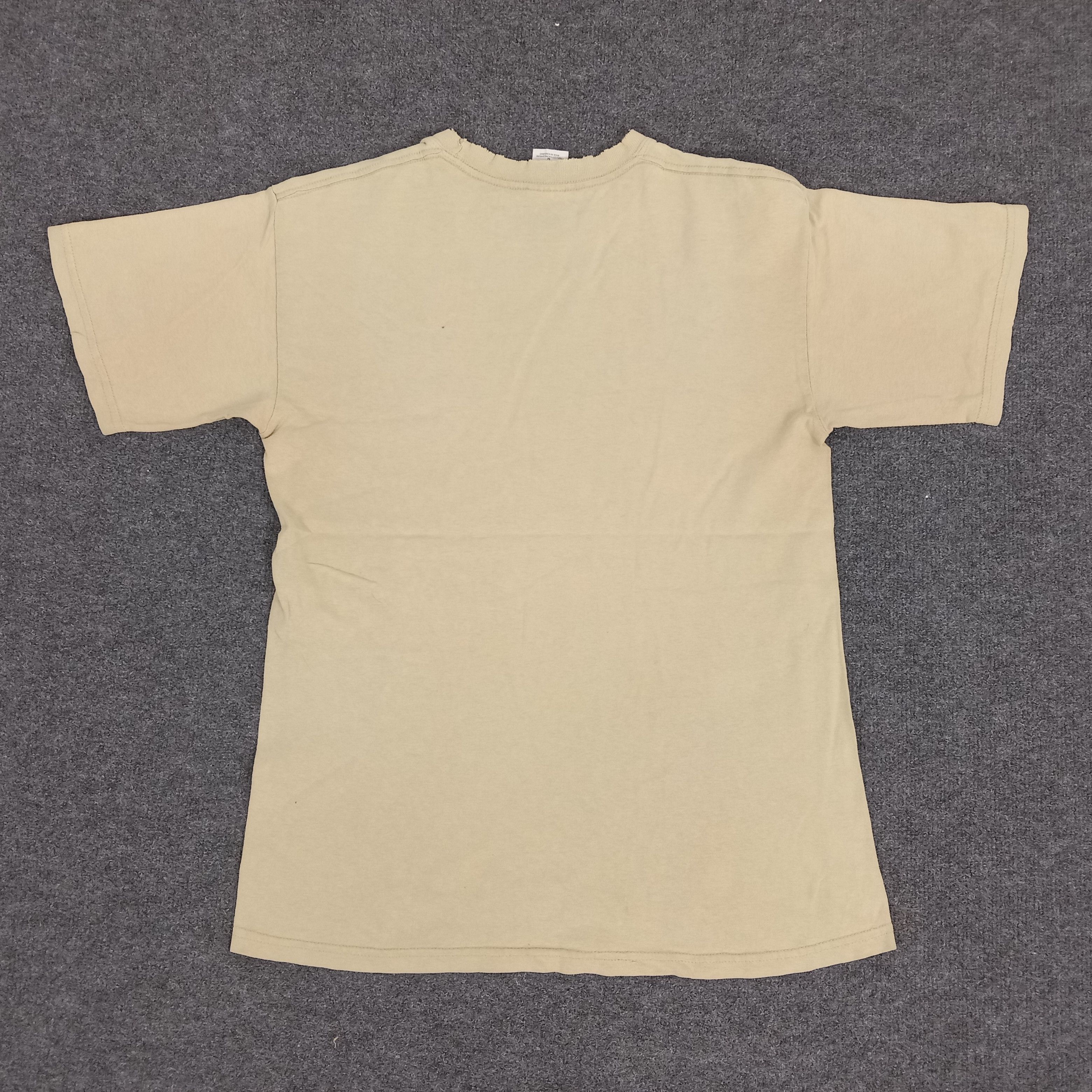 Band Tees It's Not Over Yet Japanese Style Band Tshirt Size US M / EU 48-50 / 2 - 3 Thumbnail