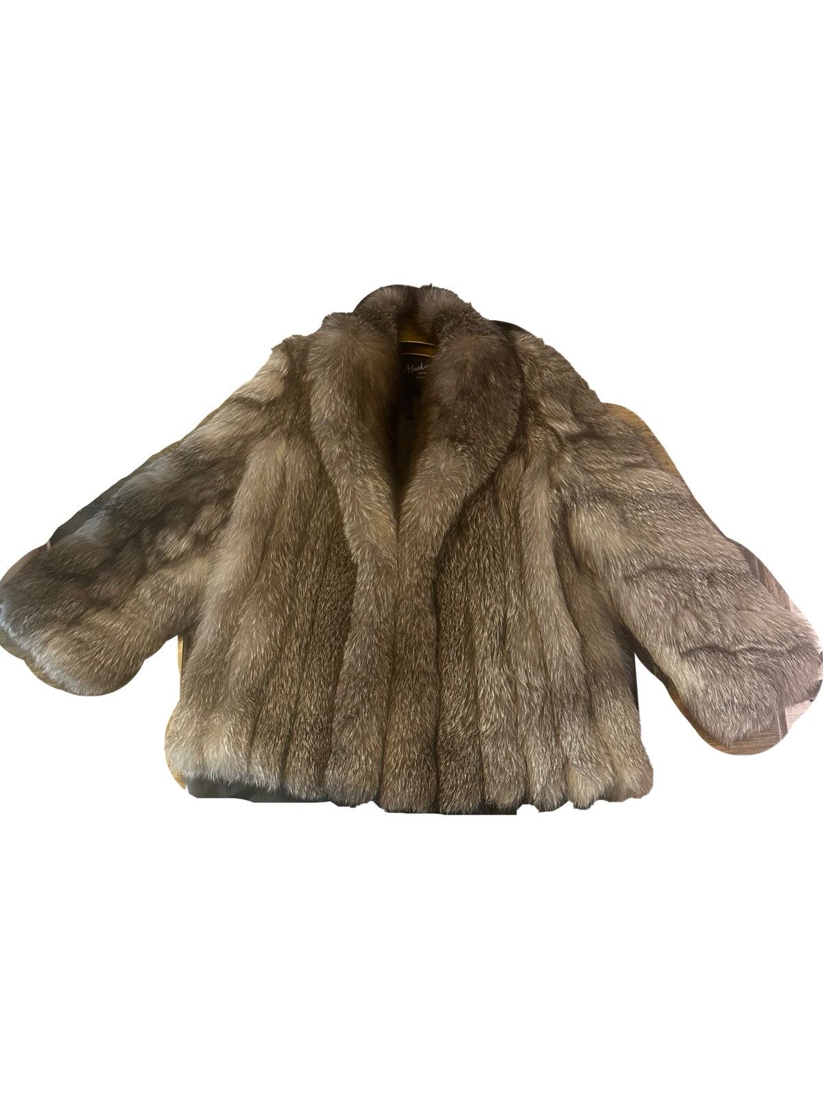 Other 1986 Luxury SAGA Silver Fox Fur Coat – Alaskan Fur Company Size M / US 6-8 / IT 42-44 - 1 Thumbnail