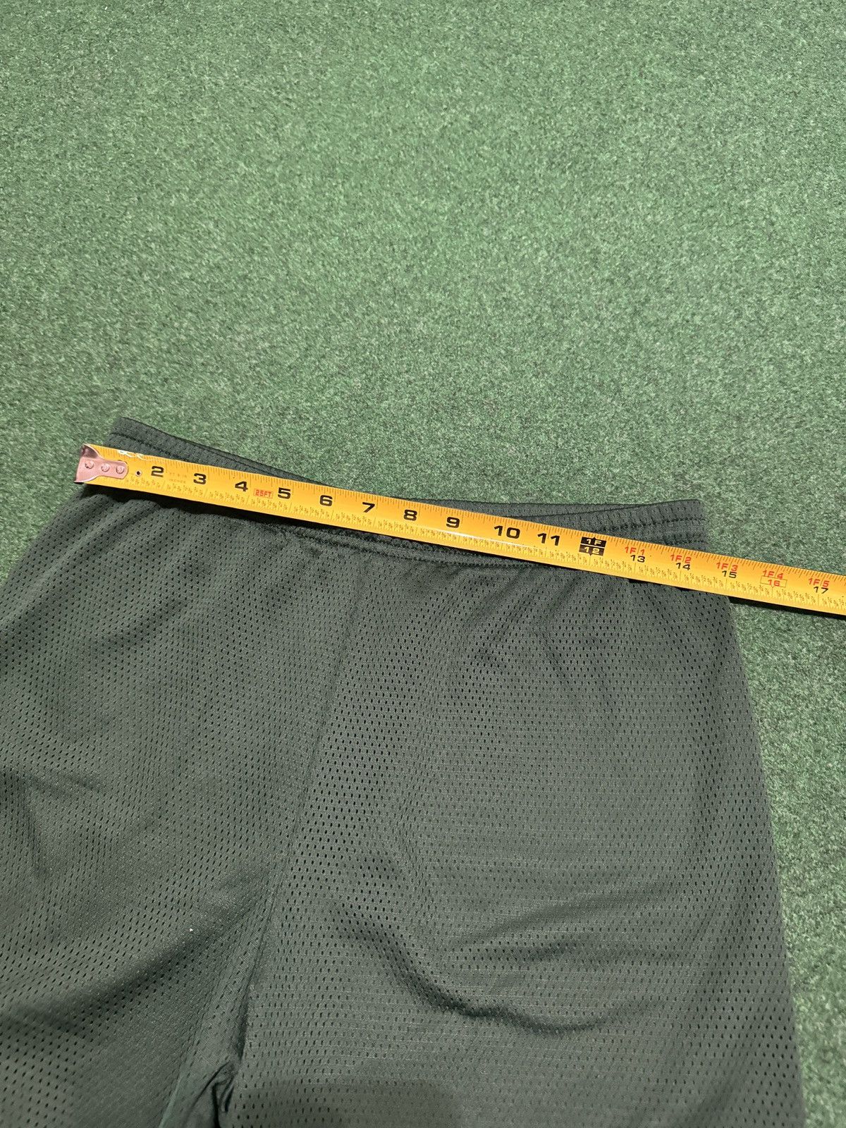 Nike Vintage Nike 90s Green Mesh Small 6” Drawstring Shorts Size US 29 - 5 Thumbnail