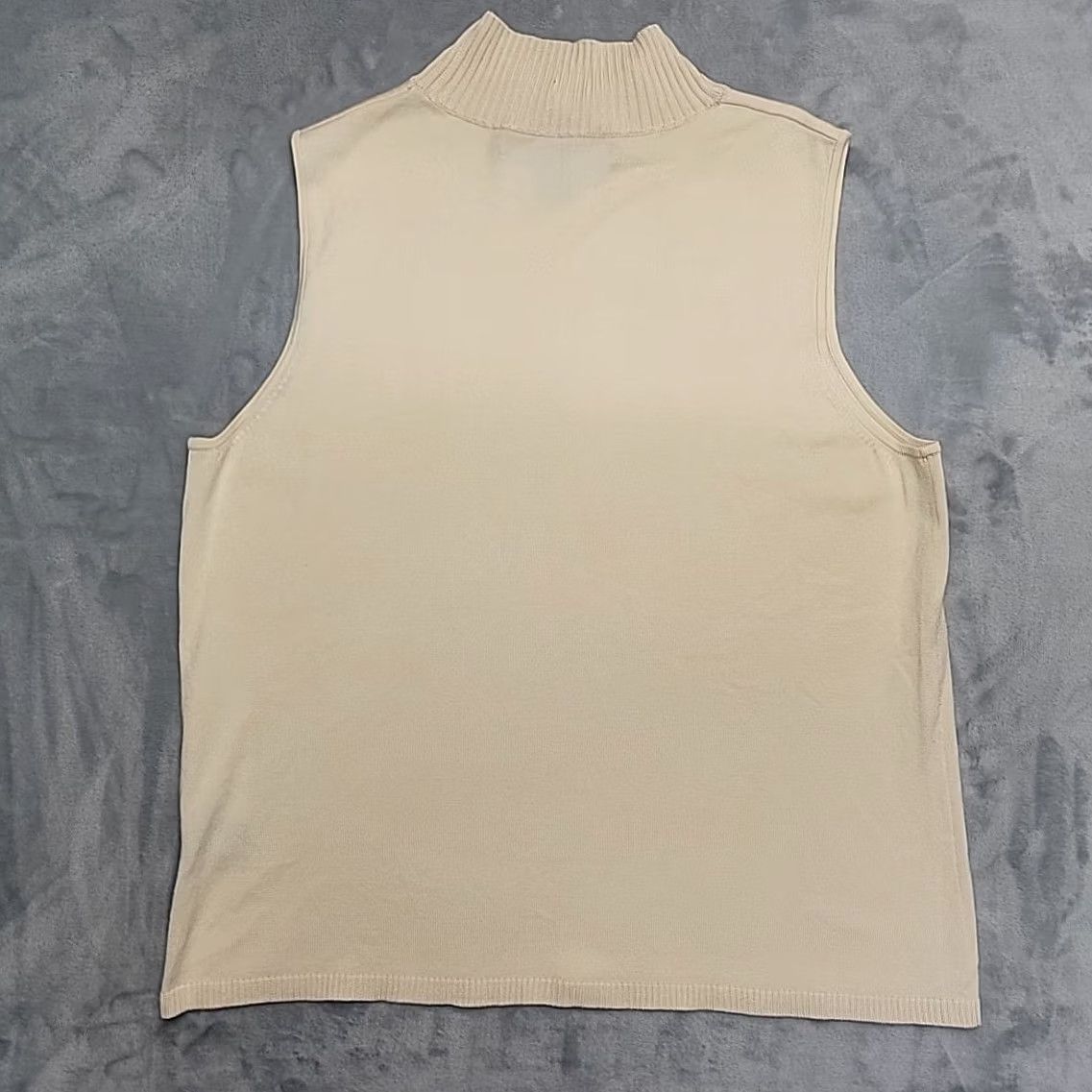 Vintage Josephine Chaus Top Women L Cream Sleeveless Silk Blend Capsule Wardrobe Knit Pullover Casual Sleeveless Shirt Womens Beige Size L / US 10 / IT 46 - 6 Thumbnail