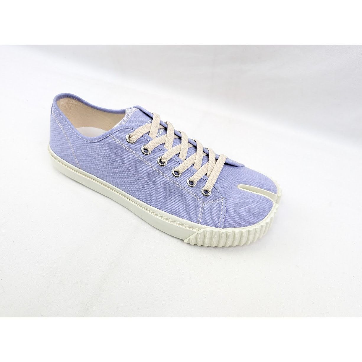 Maison Margiela o1rshd1 Tabi Low-Top Sneakers in Light Purple Size US 10 / EU 43 - 2 Thumbnail