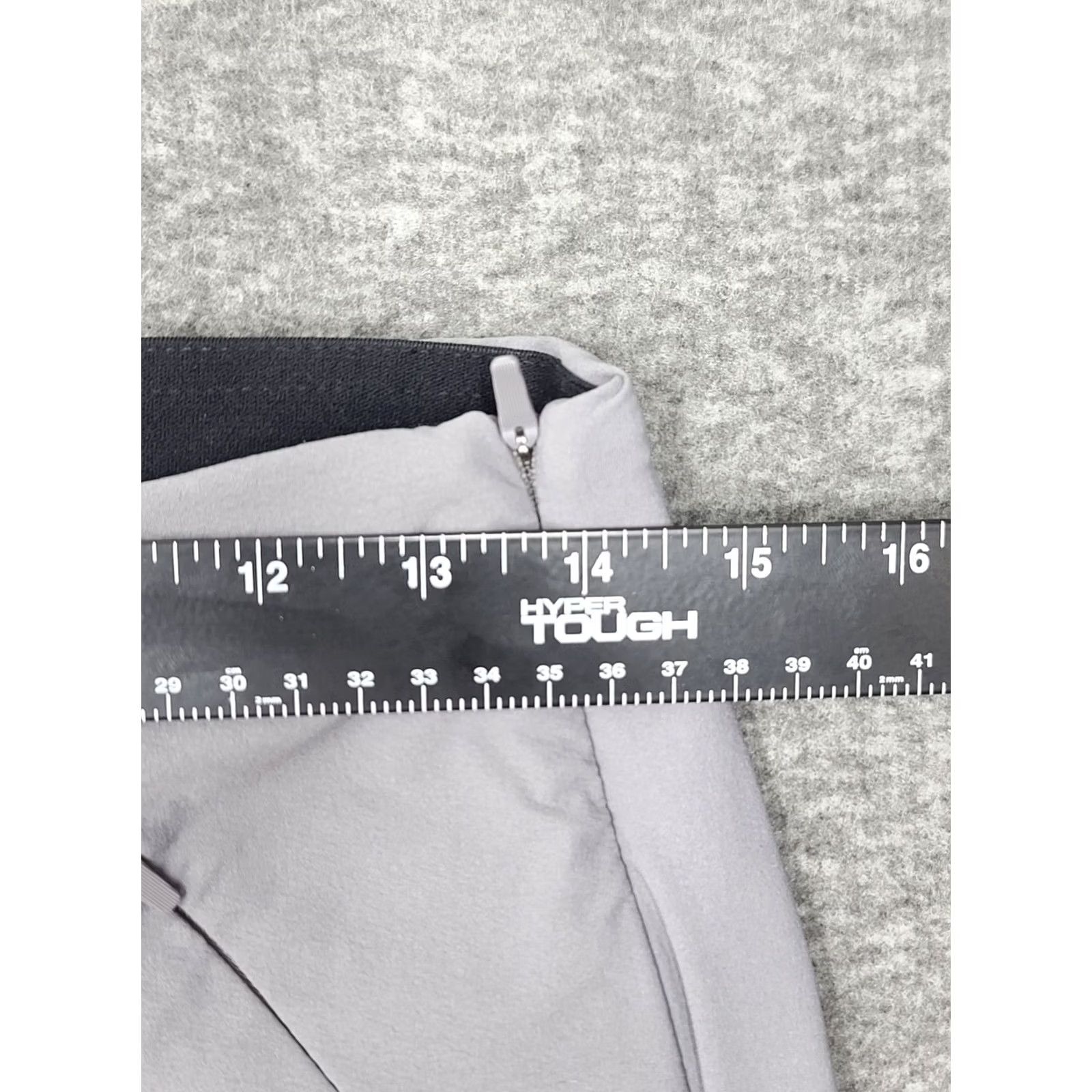Vintage Duluth Trading Flexcellent Skinny Pants Women 8 Regular Gray Stretch Hiking Workwear Ankle Slimming Tummy Control Water Resistant Size 30" / US 8 / IT 44 - 5 Thumbnail