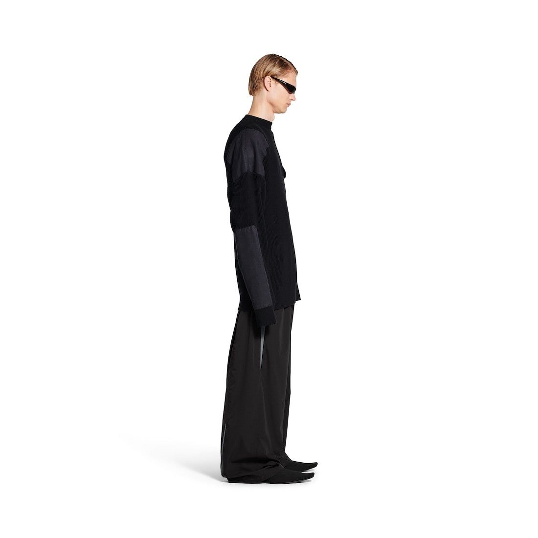Balenciaga o1tr1nto0426 Military Sweater in Black Size US XL / EU 56 / 4 - 3 Thumbnail