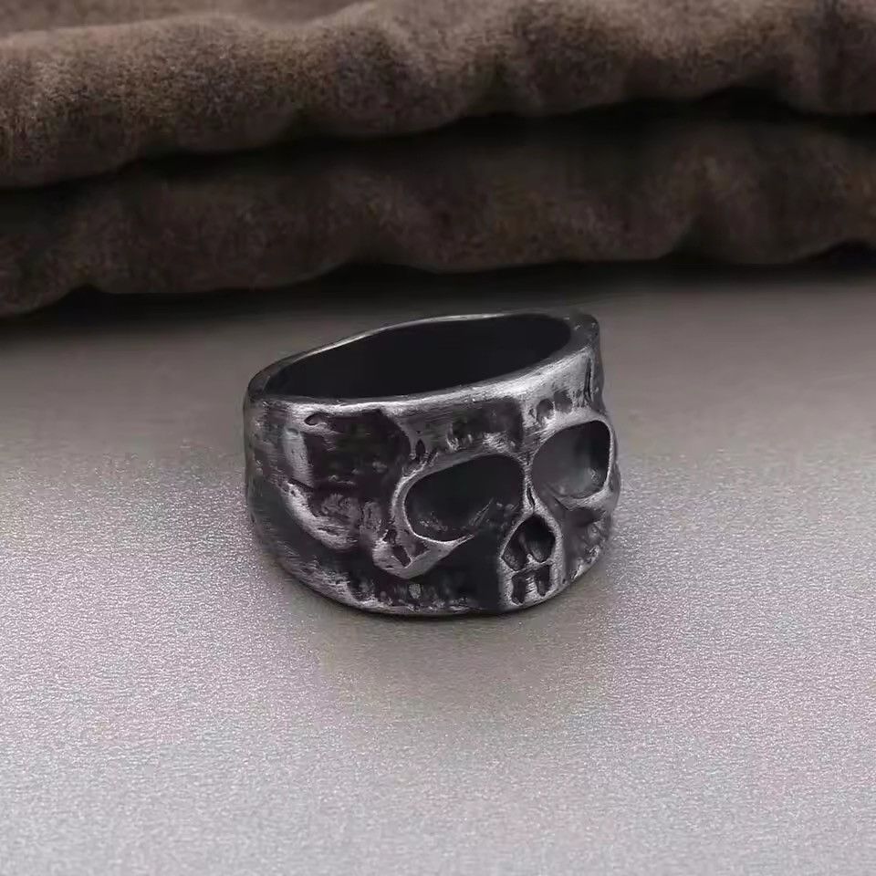 Jewelry Retro Half Face Skull Ring (size 7-13) Size ONE SIZE - 3 Thumbnail