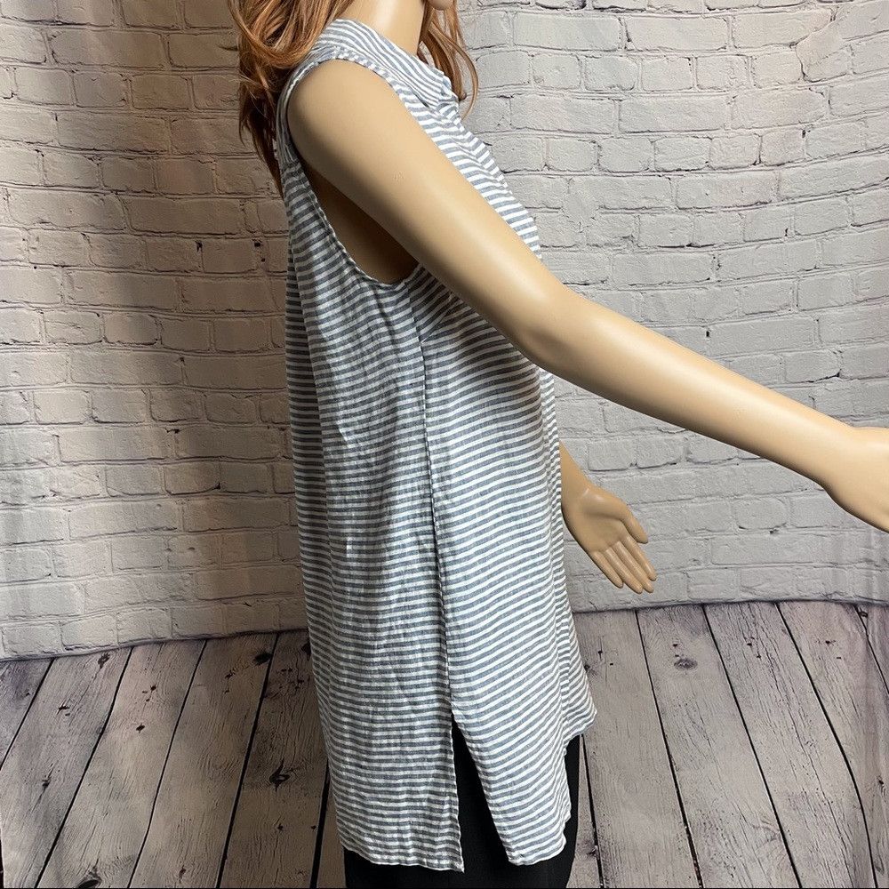 Elie Tahari NWT New Tahari Linen Striped Button Sleeveless Shirt Size S Size S / US 4 / IT 40 - 2 Thumbnail