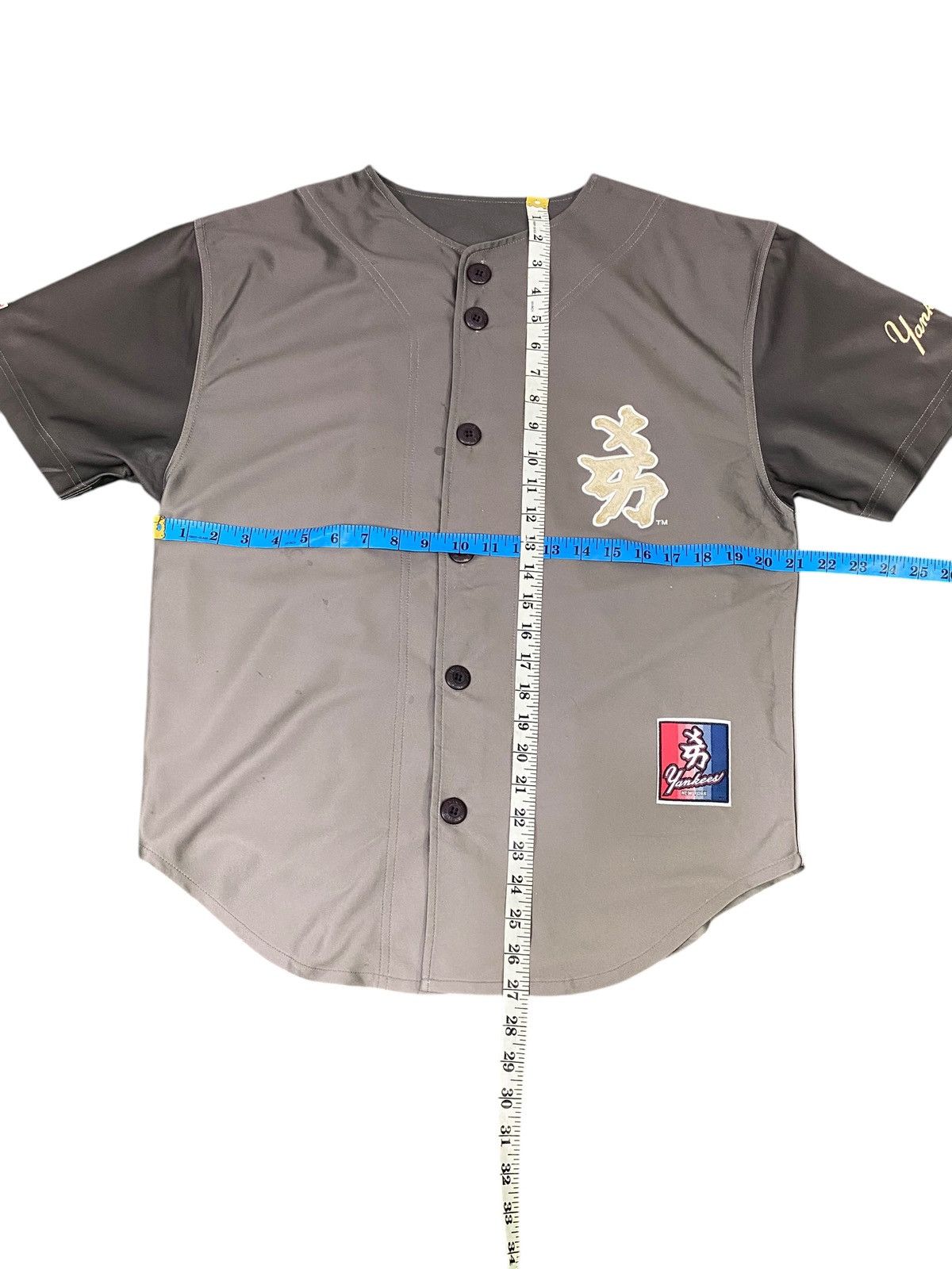 New York Yankees New york yankees baseball jerseys Size US L / EU 52-54 / 3 - 4 Thumbnail