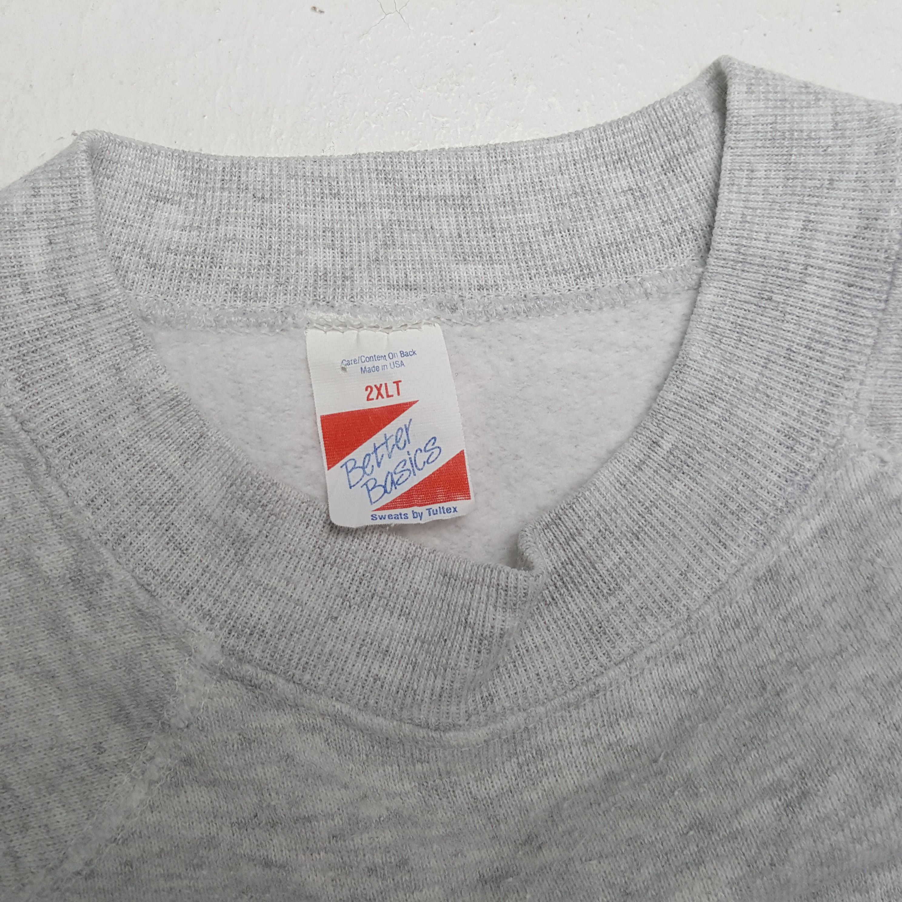 Vintage UNIVERSITY OF MIAMI Center Design Vintage Sweatshirt Size US XL / EU 56 / 4 - 9 Thumbnail