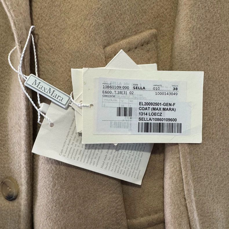 Max Mara Max Mara Short 101801 double-breasted water ripple cashmer Size S / US 4 / IT 40 - 8 Thumbnail