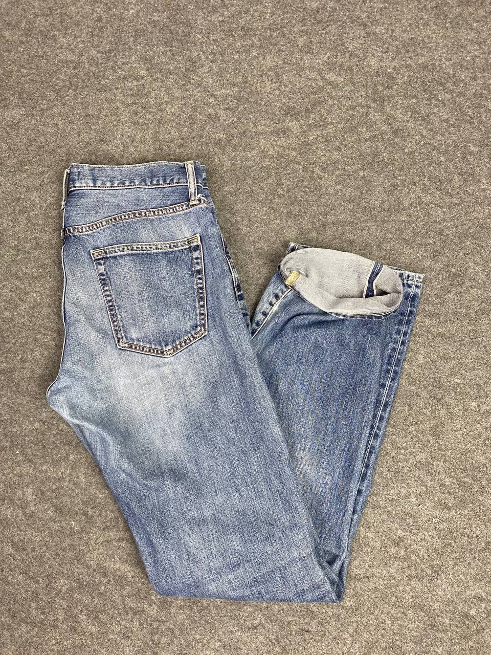 Japanese Brand uniqlo japanese brand selvedge distressed denim nice design Size US 34 / EU 50 - 1 Thumbnail