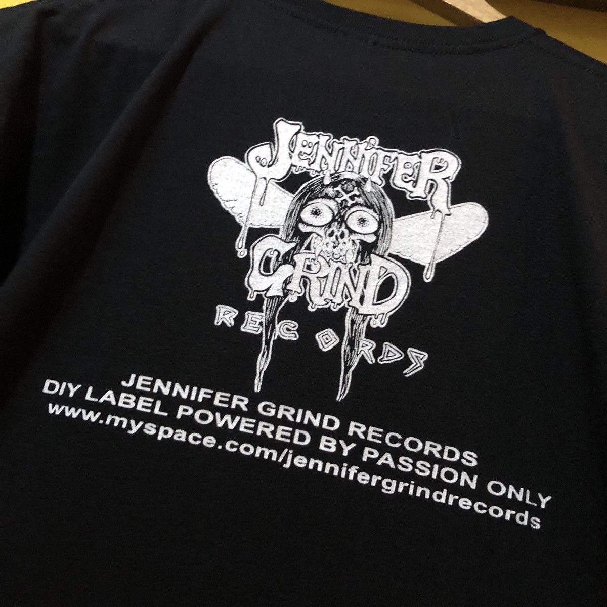 Band Tees × Fruit Of The Loom Agathocless band jennifer grind tshirt Size US L / EU 52-54 / 3 - 4 Thumbnail
