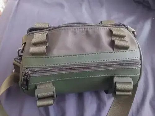 Japanese Brand Unisex Messenger Pouch Street Hip Hop Bags Size ONE SIZE - 4 Thumbnail
