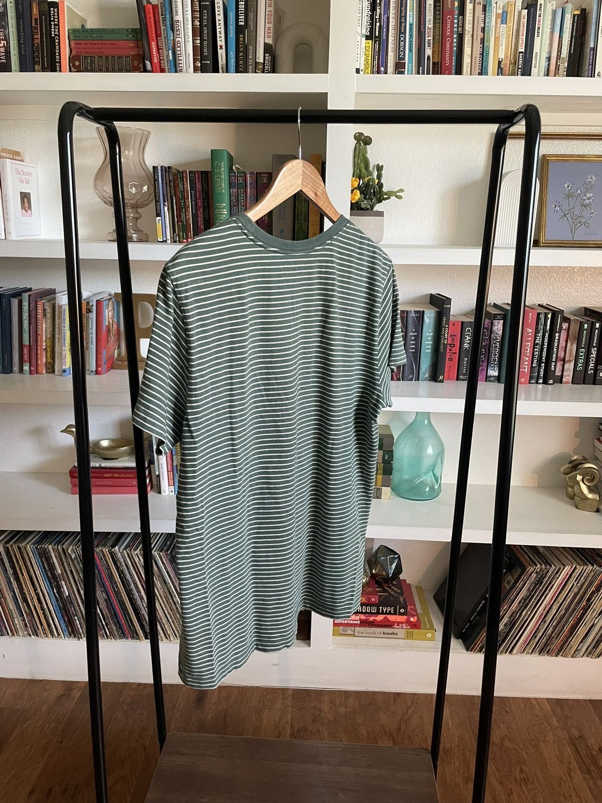 Katin Katin (surf brand) green & white stripe tee shirt Size US M / EU 48-50 / 2 - 2 Thumbnail