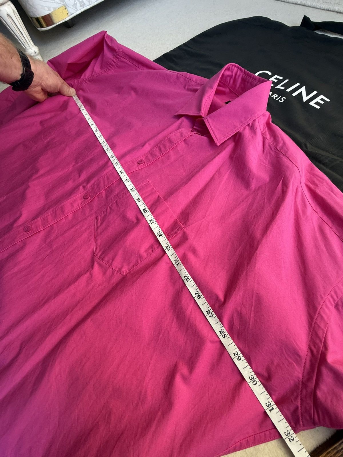 Balenciaga $1.3k FW23 Balenciaga Demna logo pink oversized shirt rare Size US L / EU 52-54 / 3 - 6 Thumbnail