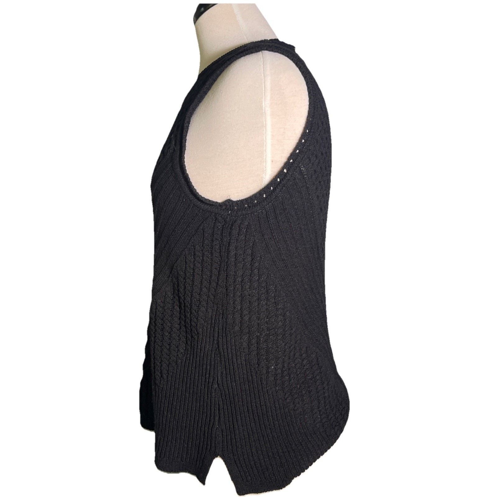 Chicos Chicos 2 Medium Black Cotton Blend Sleeveless Tunic-flaw Pic Size M / US 6-8 / IT 42-44 - 4 Thumbnail