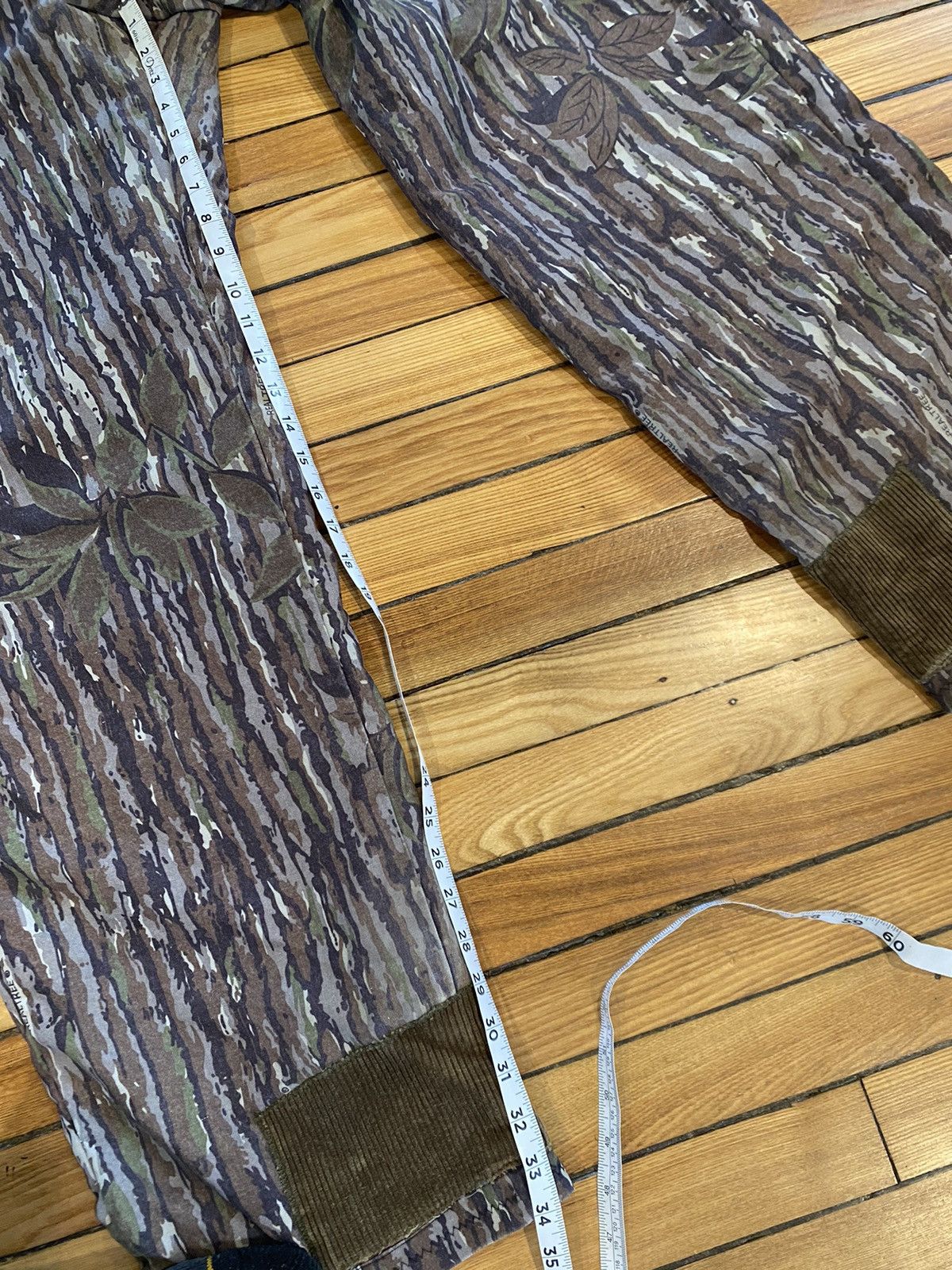 Cabelas × Goretex × Realtree Size 46-34 goretex realtree pants Size US 44 / EU 60 - 8 Thumbnail