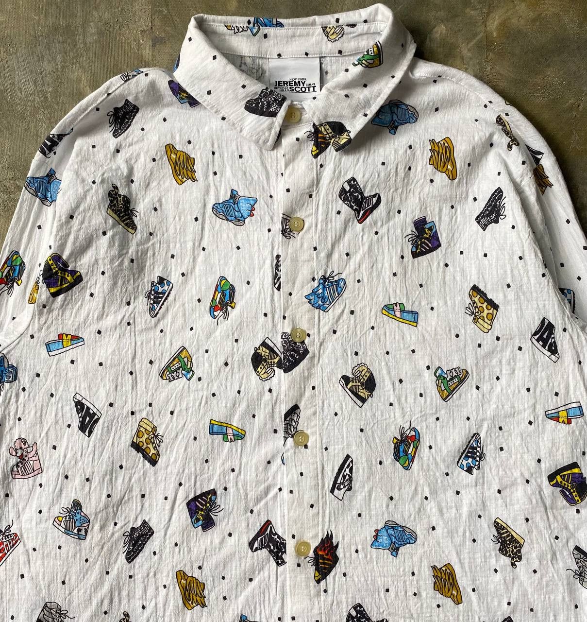 Adidas × Jeremy Scott Shoeprint All Over Print Shirt Size M / US 6-8 / IT 42-44 - 2 Thumbnail