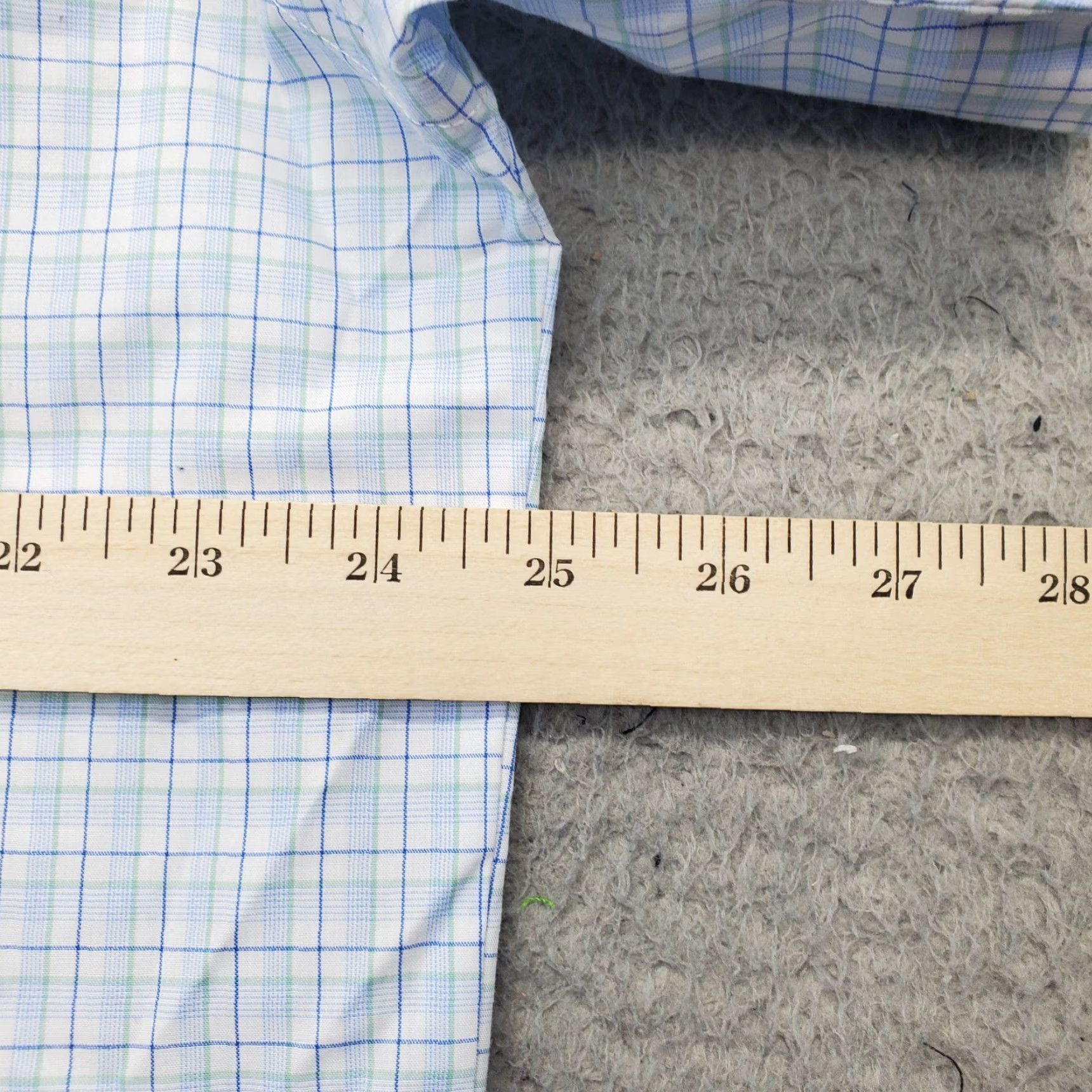 Van Heusen Van Heusen Dress Shirt Mens XL Blue Plaid Formal Regular Wrinkle-Free Button-Up Size 46R - 4 Thumbnail