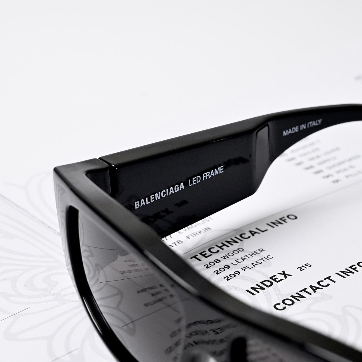 Balenciaga BALENCIAGA BB0100S SUNGLASSES Size ONE SIZE - 4 Thumbnail